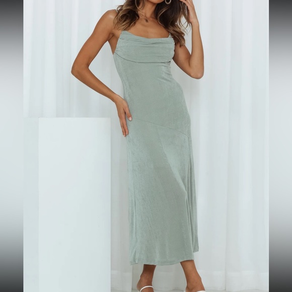 Hello Molly Midi Dress - Picture 1 of 3